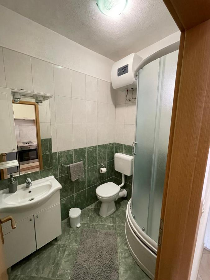 Ivan I Matej Apartments Blace Exterior photo