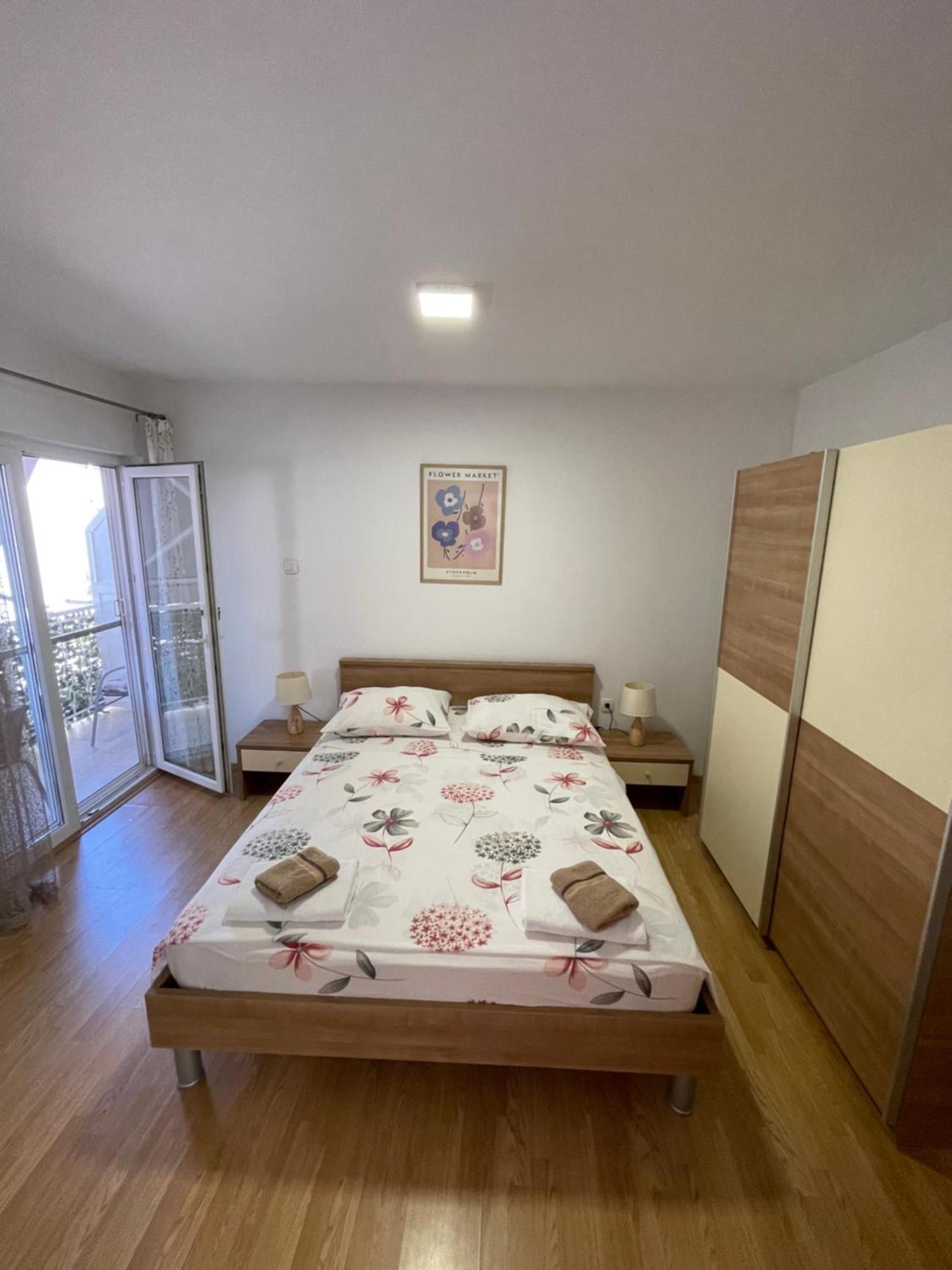 Ivan I Matej Apartments Blace Exterior photo