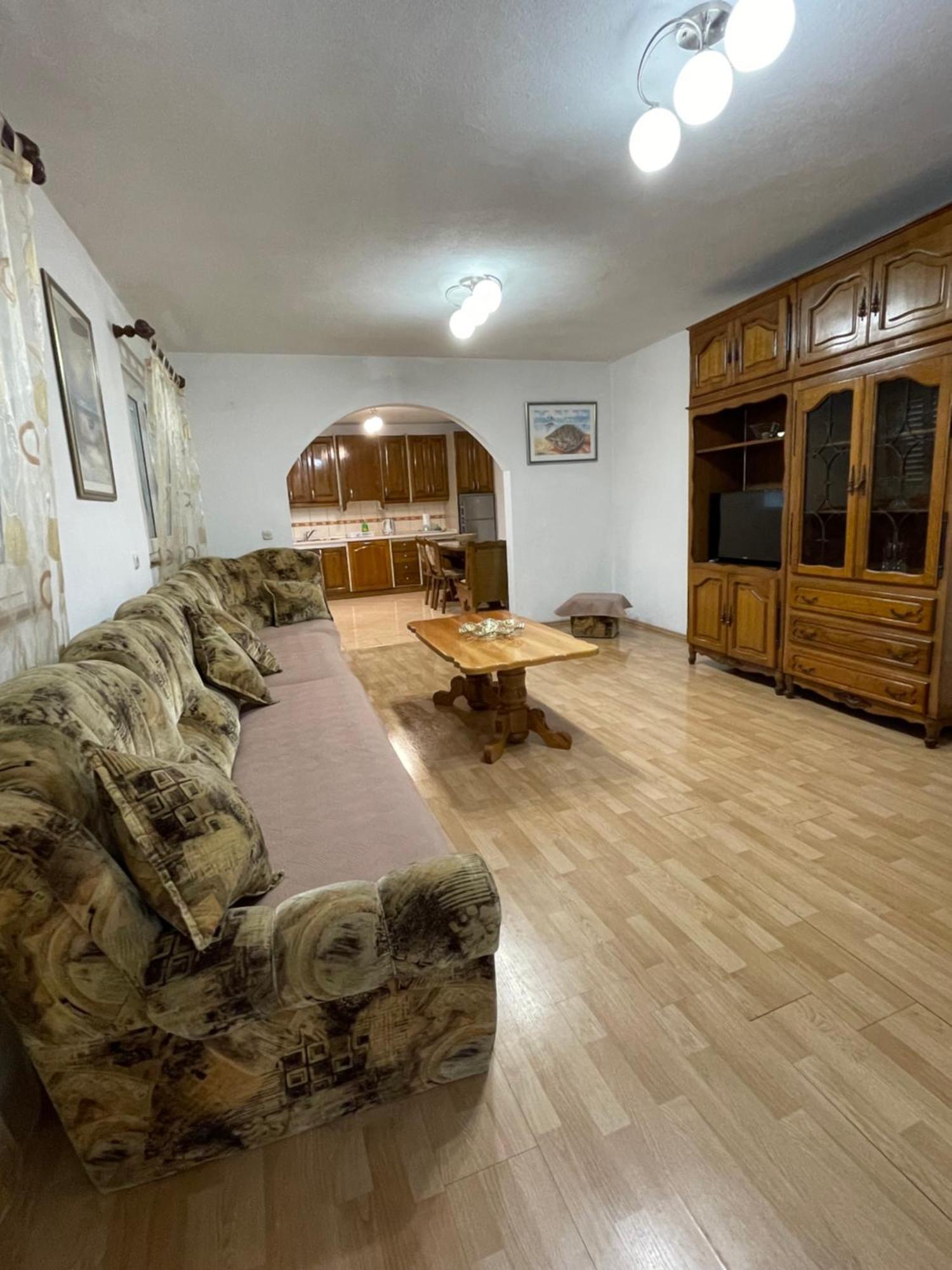 Ivan I Matej Apartments Blace Exterior photo