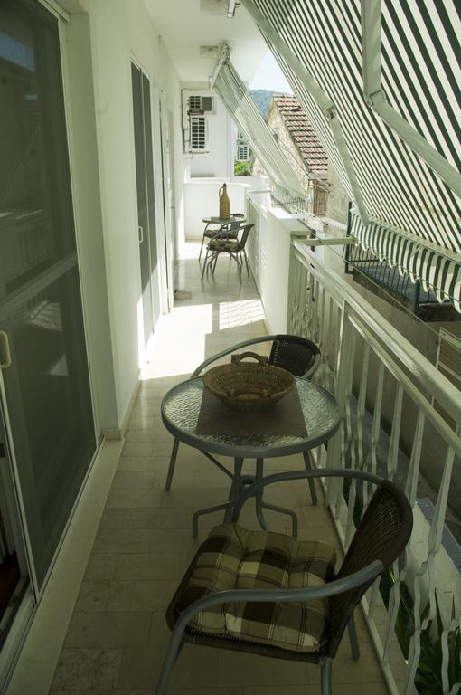 Ivan I Matej Apartments Blace Exterior photo